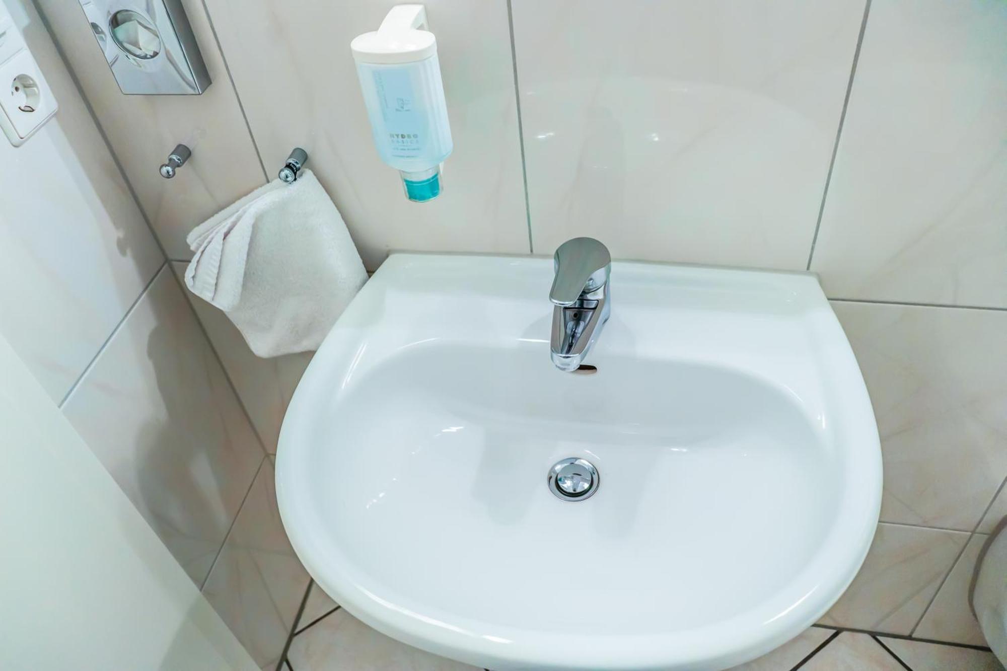 הנובר Hotel Muenkel מראה חיצוני תמונה