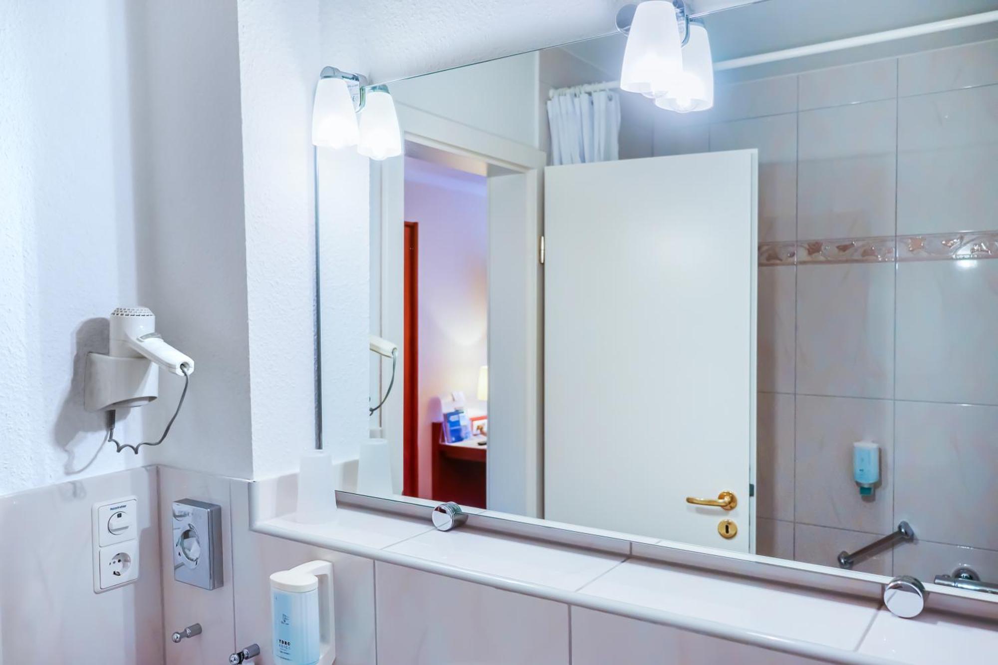 הנובר Hotel Muenkel מראה חיצוני תמונה