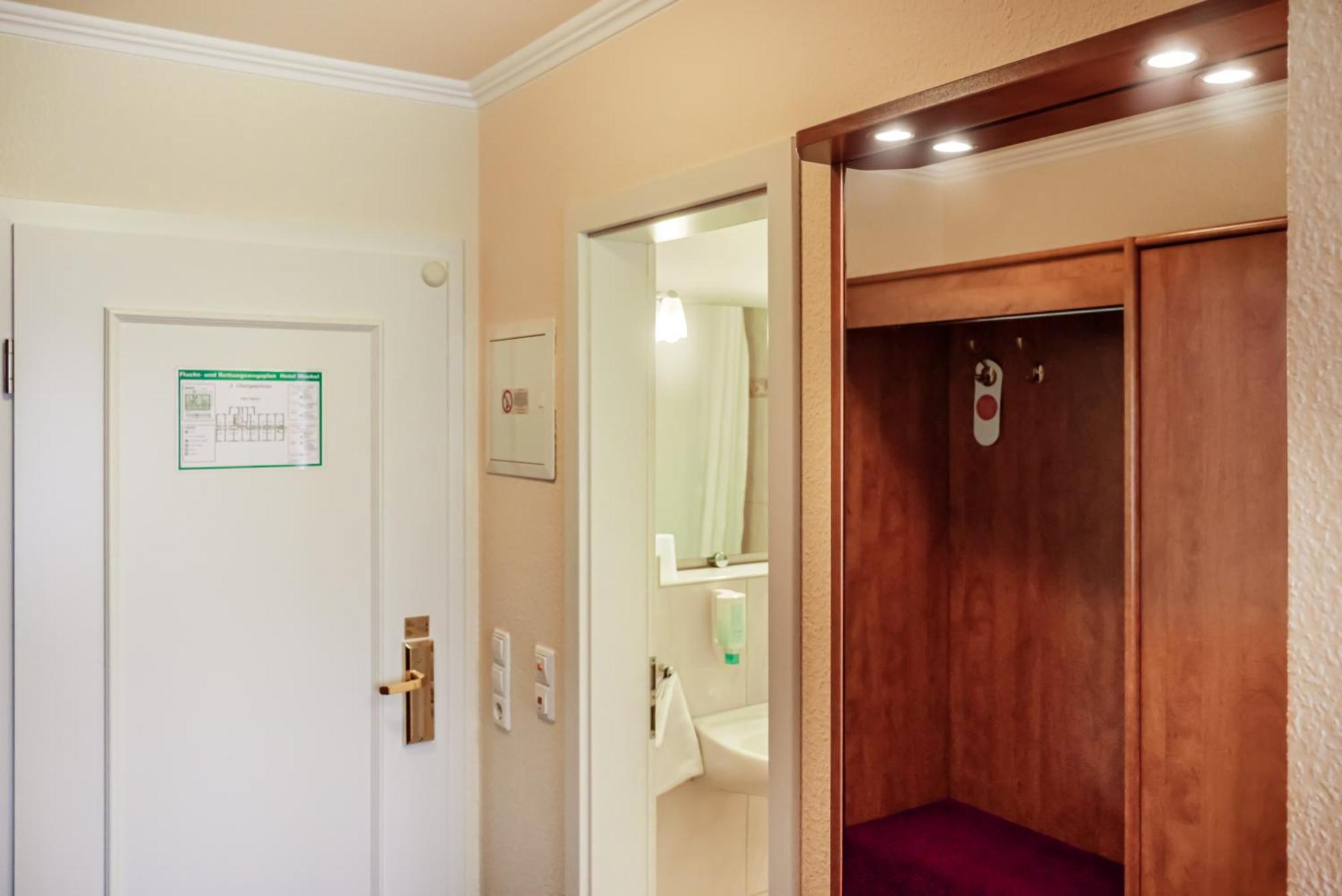 הנובר Hotel Muenkel מראה חיצוני תמונה